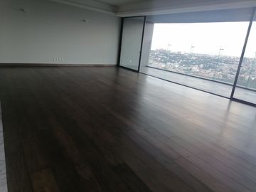 Venta Penthouse con roofgarden privado Bosque Real