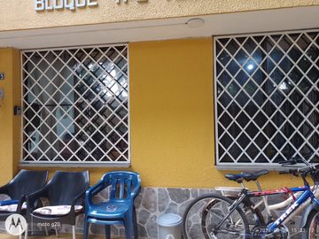 VENDO APARTAMENTO EDIFICIO TORRES DE SALOMIA