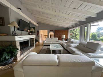Casa en renta a 5 minutos al centro de avandaro en Valle de Bravo