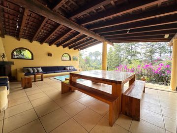 Casa en renta a 5 minutos al centro de avandaro en Valle de Bravo