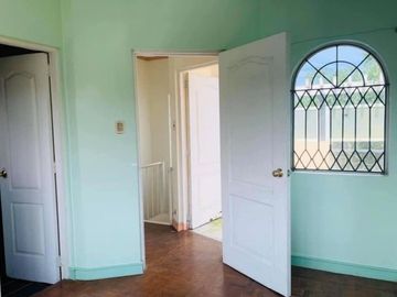 4 BR Townhouse for sale in Royale Tagaytay Estate Townhomes, Alfonso, Cavity