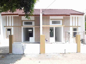 Rumah Baru Minimalis
*Lokasi Urang Agung Sukodono Sidoarjo*

Kav. No. 1 (T.30/62) Indent : 315 Juta
Kav. No.2 (T.30/65) Ready : 345 Juta
Kav. No.3 (T.
