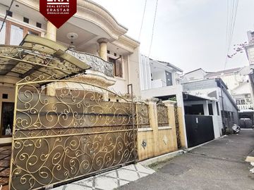 Rumah 2 Lantai Jl. Tebet Utara 4, Tebet, Jakarta Selatan