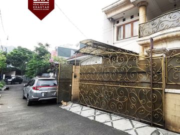 Rumah 2 Lantai Jl. Tebet Utara 4, Tebet, Jakarta Selatan