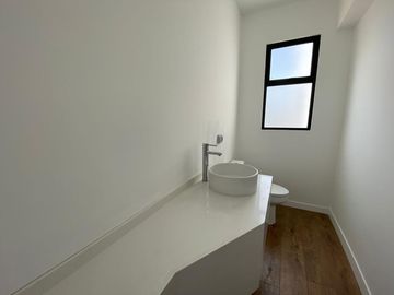 VENTA DEPARTAMENTO DE ESTRENO SAN ISIDRO