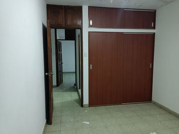 VENDO DEPARTAMENTO EN EL CENTRO DE PIURA