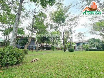 บ้านริมน้ำ 2 ชั้นพร้อมที่ดิน ถนนสวนผัก เขตตลิ่งชัน