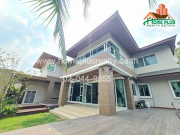 บ้านริมน้ำ 2 ชั้นพร้อมที่ดิน ถนนสวนผัก เขตตลิ่งชัน