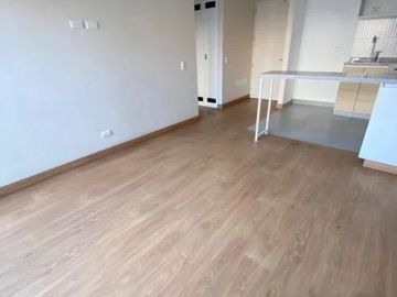 Vendo Flat - Edificio C/areas Comunes - 41 m² - Santa Catalina, La Victoria