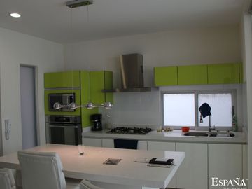 Casa en venta en Parque San José, Lomas de Angelópolis
