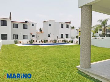 Casas en venta en condominio Los Azahares