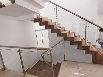 VENTA DE CASA EN CONDOMINIO MORAVIA II ASIA