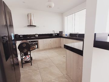 VENTA DE CASA EN CONDOMINIO MORAVIA II ASIA