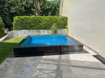 JIUTEPEC- Estricta seguridad, moderna, alberquita privada