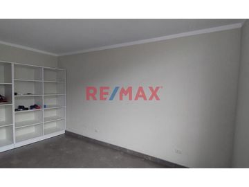 Oferta Departamento 140 M2 2Do Piso Urb Quintanas + Aires 3Er Nivel ID 1079322