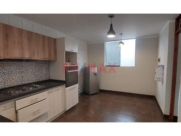 Oferta Departamento 140 M2 2Do Piso Urb Quintanas + Aires 3Er Nivel ID 1079322