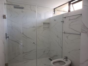 VENTA DEPARTAMENTO PENTHOUSE EXCLUSIVO DUPLEX, SECTOR GONZALEZ SUAREZ