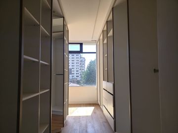 VENTA DEPARTAMENTO PENTHOUSE EXCLUSIVO DUPLEX, SECTOR GONZALEZ SUAREZ