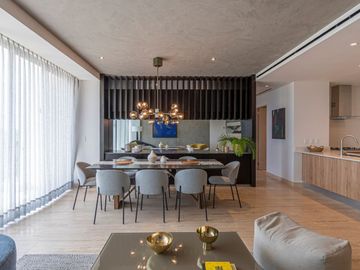 Departamento en venta con vista al campo de golf y lago, en Yucatan Country Club, venta Mérida.
