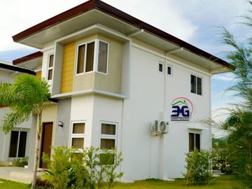 4 Bedroom Sage Large Home in Hausland Subic along the National Road Mangan-Vaca, Subic, Zambales