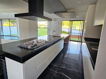 Venta Casa en La Vista Country Club, Puebla