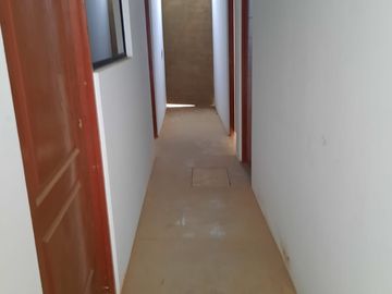 GRAN OPORTUNIDAD DE CASA-TERRENO PARA VIVIENDA O LOCAL COMERCIAL DE 198 M²