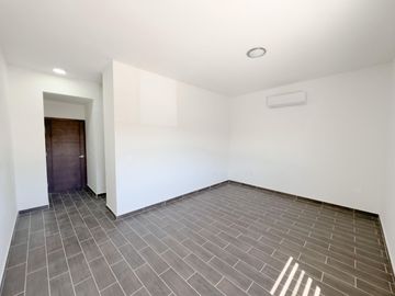 CASA EN VENTA REAL DE QUIROGA SECCION MADRIGAL, HERMOSILLO