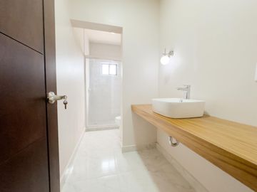 CASA EN VENTA REAL DE QUIROGA SECCION MADRIGAL, HERMOSILLO