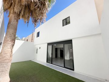 CASA EN VENTA REAL DE QUIROGA SECCION MADRIGAL, HERMOSILLO