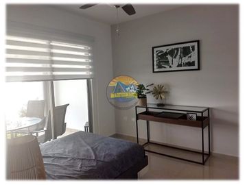 Casas con alberca privada, excelentes acabados