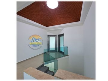 Casas con alberca privada, excelentes acabados