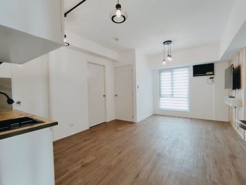 Newly Renovated 1 Bedroom for Sale at Avida San Lorenzo Makati