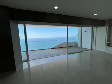VENTA- Penthouse Crystal Bay