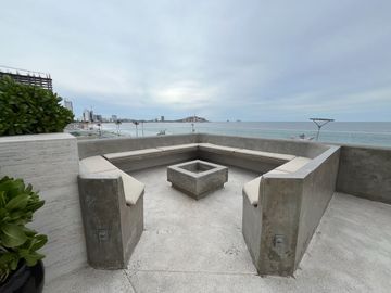 VENTA- Penthouse Crystal Bay