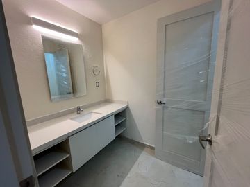 VENTA- Penthouse Crystal Bay
