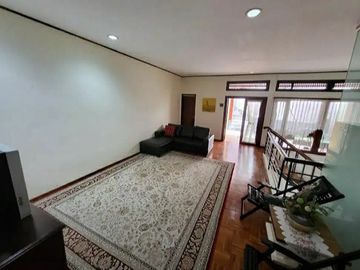 DIJUAL RUMAH TERAWAT SIAP HUNI @ RESOR DAGO PAKAR BANDUNG UTARA
