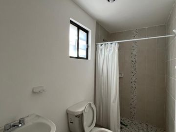 PRECIOSA CASA NUEVA EN 