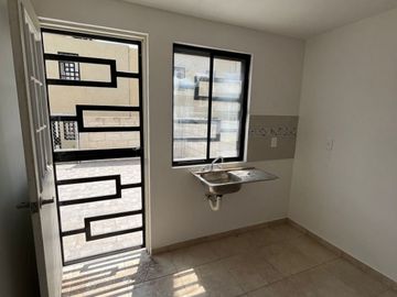 PRECIOSA CASA NUEVA EN 