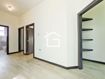 Casa en Venta en Urbanización Palermo en Machala