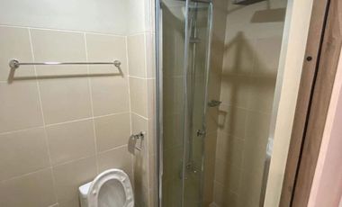 241,000 DP only move in agad Rent to Own Condominium in Mandaluyong City near SM Megamall,Shangrila,MRT Shaw