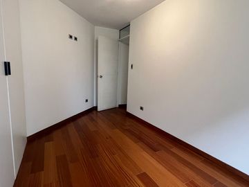 Departamento en venta, segundo piso, para estrenar en calle Chiclayo, Miraflores
