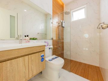 New 3 Bedroom House in Saraphi for Sale