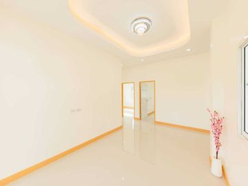 New 3 Bedroom House in Saraphi for Sale