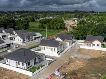 New 3 Bedroom House in Saraphi for Sale