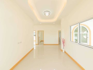 New 3 Bedroom House in Saraphi for Sale