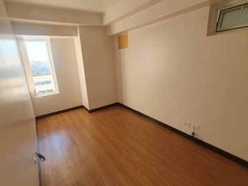 1BR Condo Unit for Sale at Zinnia Towers ,Balintawak Quezon City