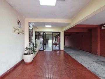 Se vende Oficina ideal para Especialidades Profesionales