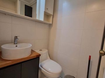 Se vende Oficina ideal para Especialidades Profesionales