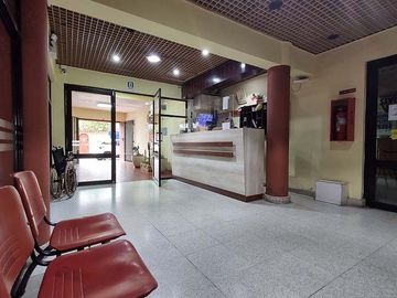 Se vende Oficina ideal para Especialidades Profesionales
