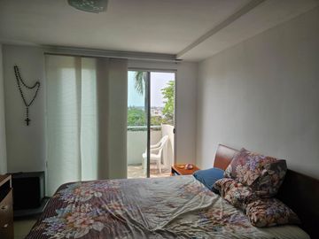 Venta de departamento con Vista Panorámica desde un cerro de 80 metros junto al Colegio San José frente a la urbanización Álamos Norte en Guayaquilegi